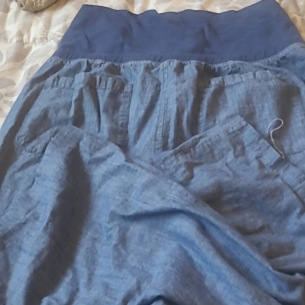 Maternity pants - Picture 5 of 5